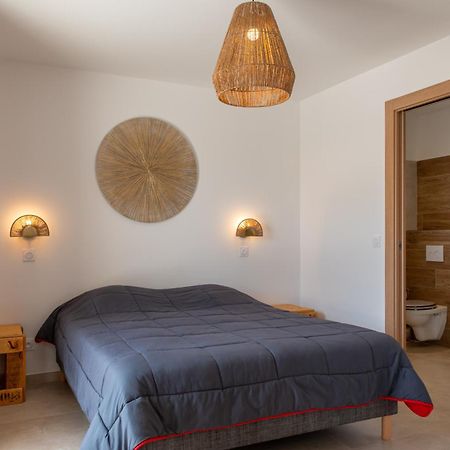 Les Villas de la Résidence U Veniqui Favone Esterno foto