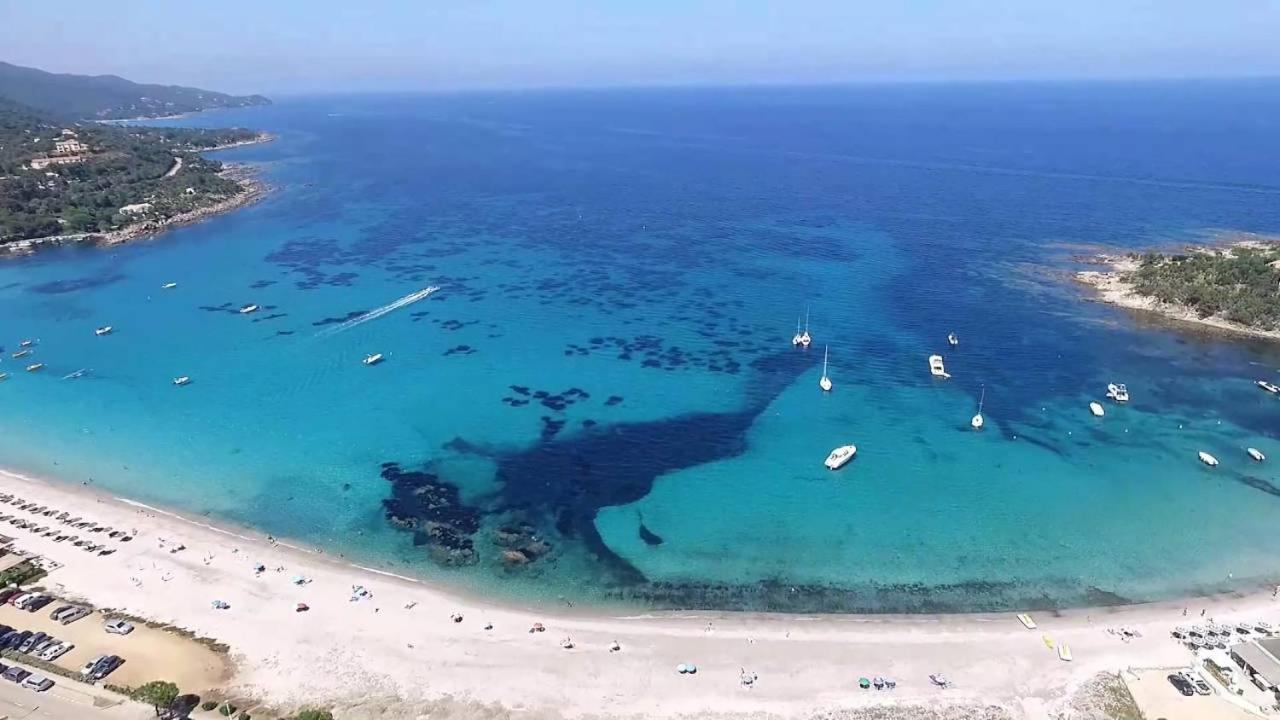 Les Villas de la Résidence U Veniqui Favone Esterno foto