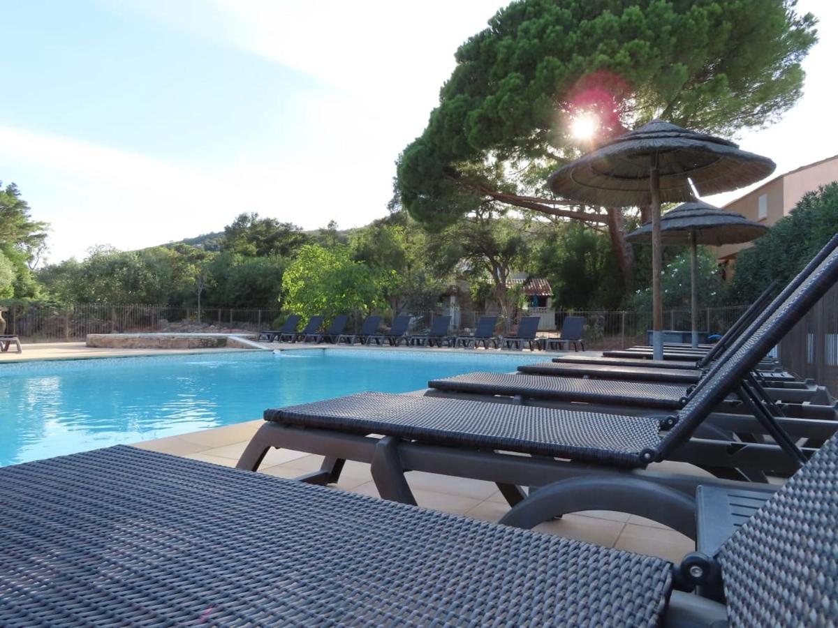 Les Villas de la Résidence U Veniqui Favone Esterno foto